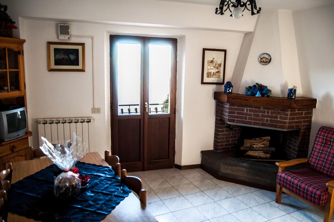 La Pietra Antica Albergo Diffuso Pieve Fosciana Exterior foto